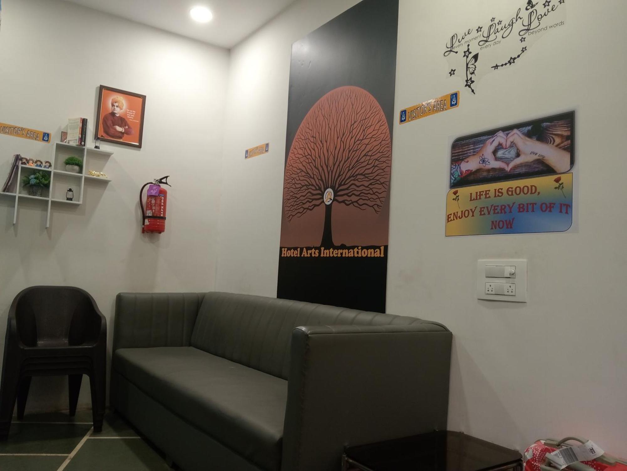 Arts International